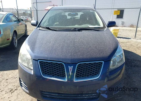 2009 Pontiac Vibe z USA, uszkodzony, nr VIN 5Y2SP67899Z445994